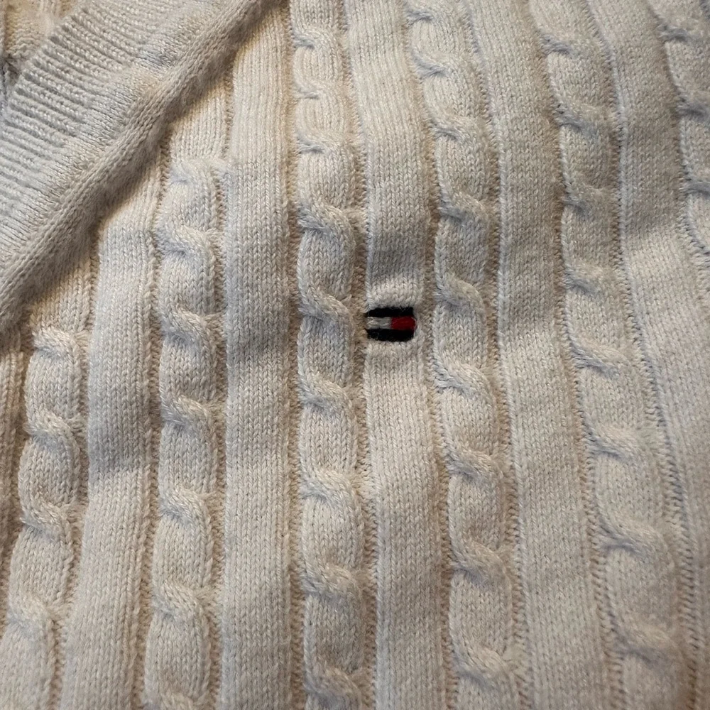 tommy hilfiger cable knit sweater - Picture 2 of 6